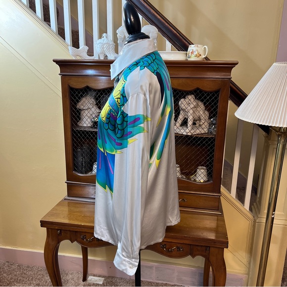 Laurel by Escada 100% Silk Blouse.  Size 38/US 8. - Picture 3 of 11